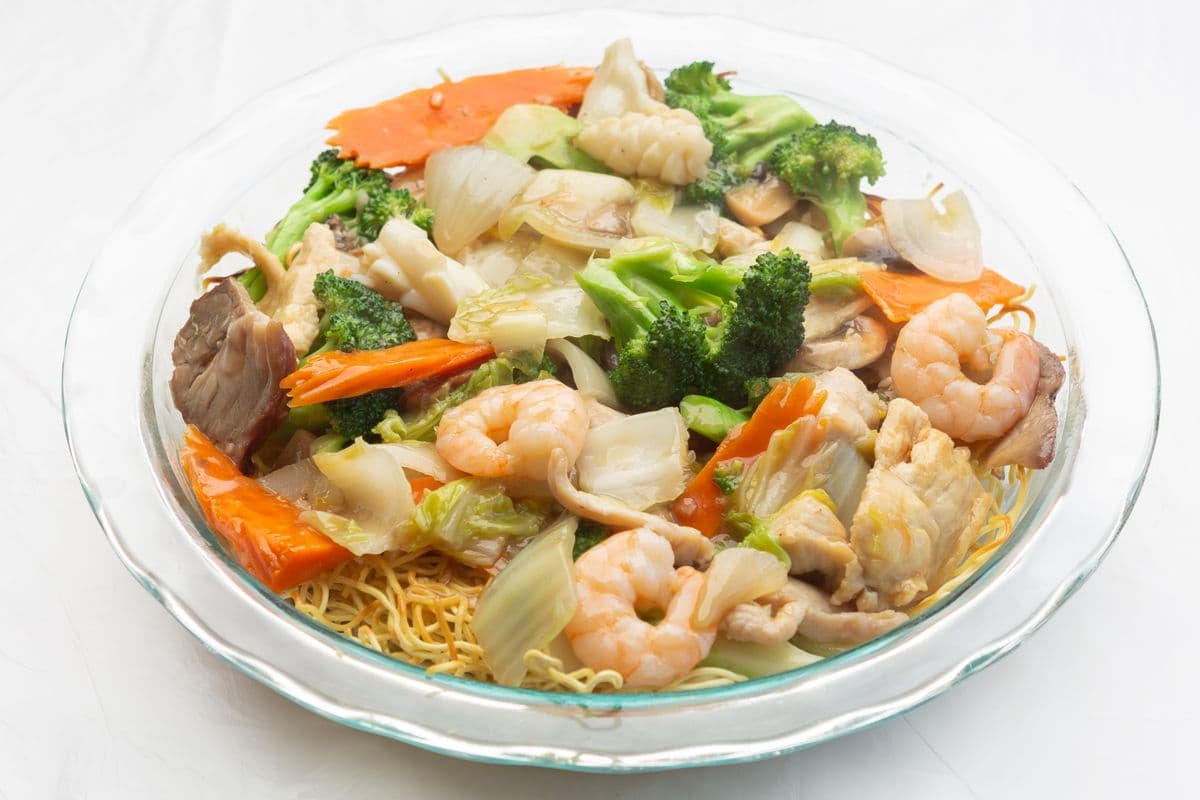 CM01. Cantonese Chow Mein