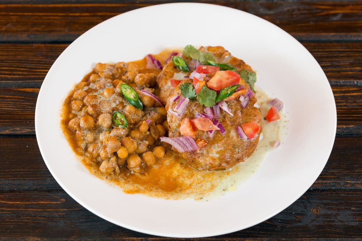 Aloo Tikki Chaat