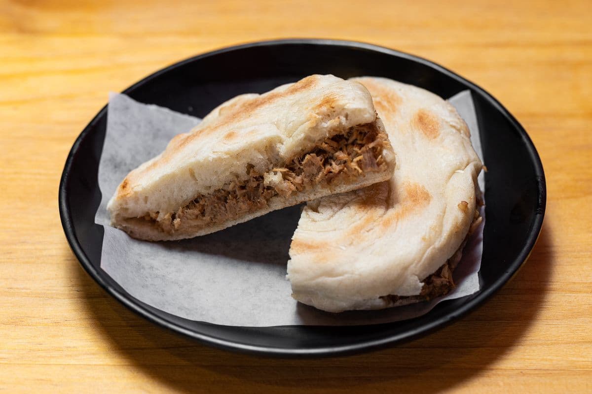 C3. Chinese Hamburger
