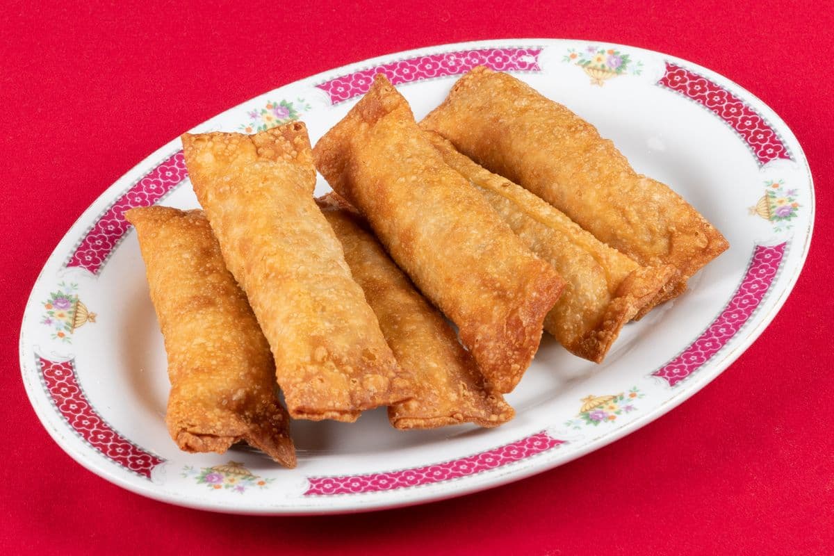 Egg Roll (1 pc)