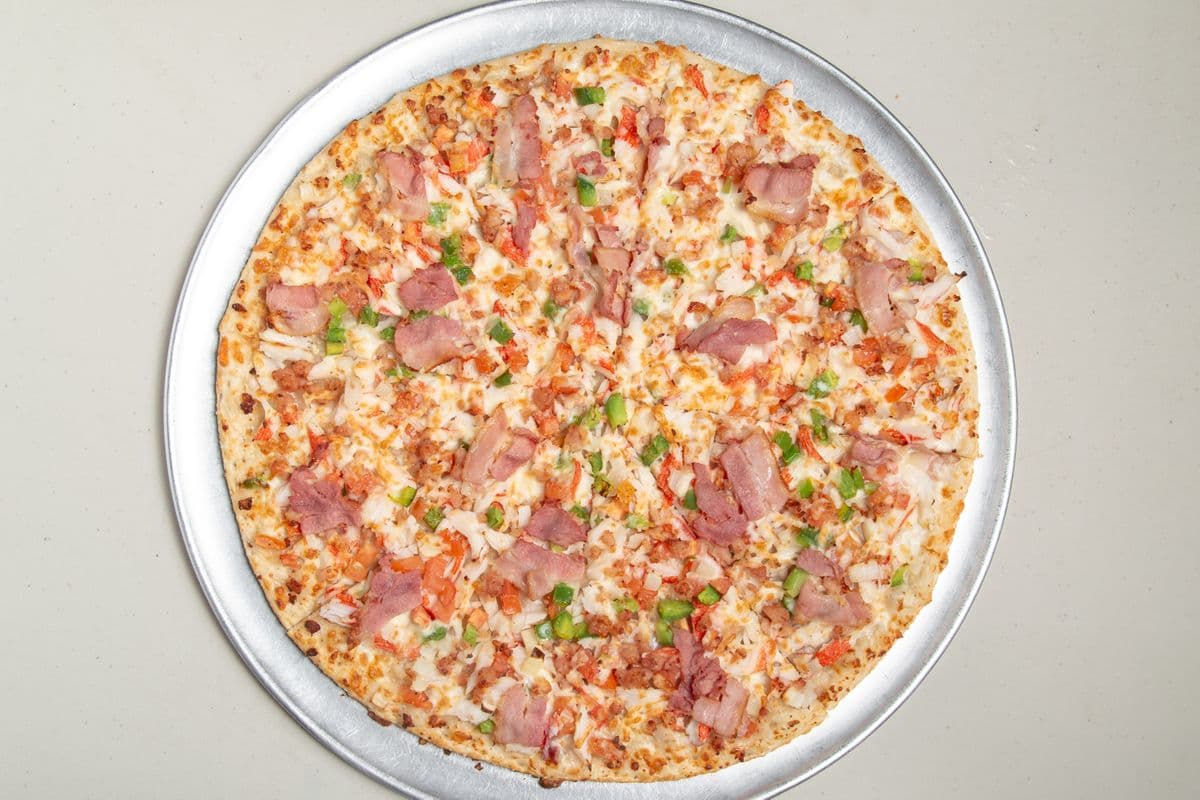 16" Extra Large Crab Bacon Alfredo Pizza