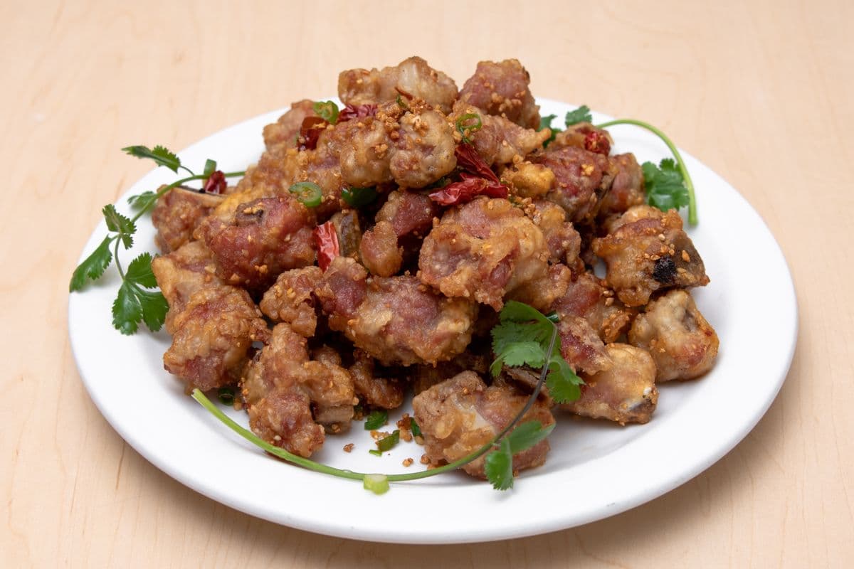 201. Spicy Dry Garlic Spareribs 蒜子乾骨