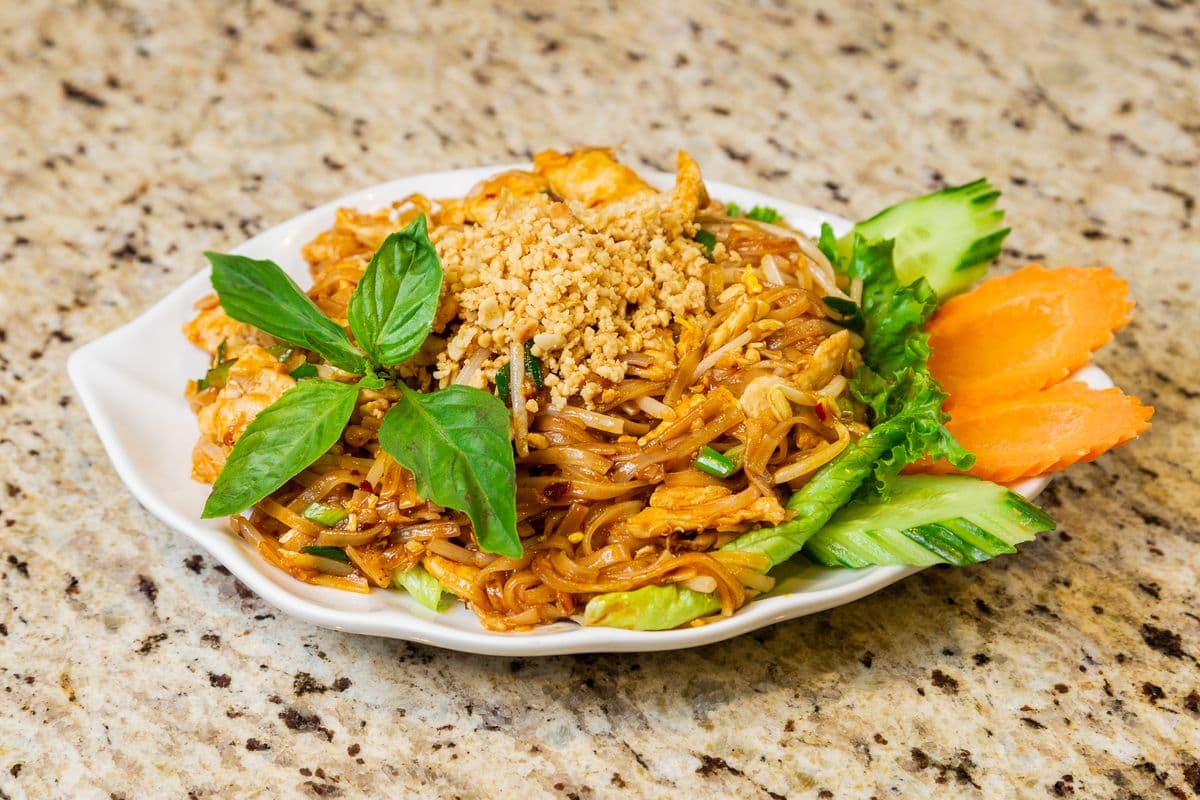18. Chicken Pad Thai - Pad Thai Khai
