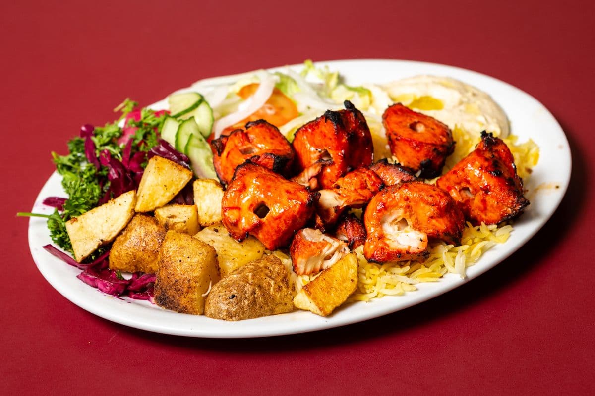 6. Shish Tawouk Platter (2 pcs)