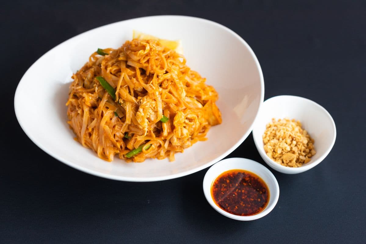 Thai Rice Noodles - Grand Pad Thai