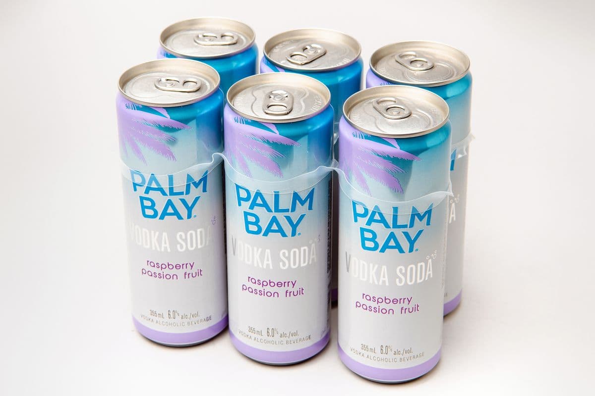 Palm Bay Ruby Grapefruit (6 Cans) (6 x 355 ML)