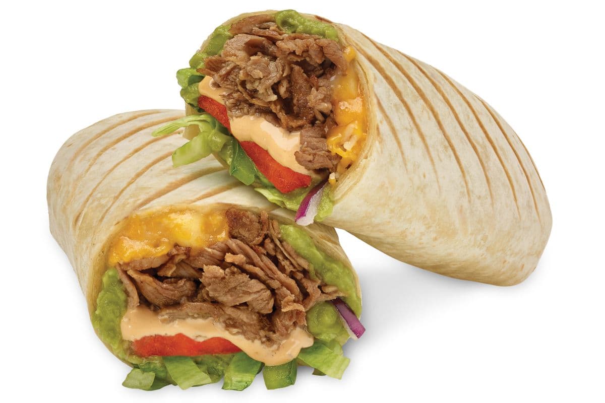 Wrap Signature au steak chipotle et guacamole / Chipotle Steak & Guacamole Signature Wrap (720 Cals)