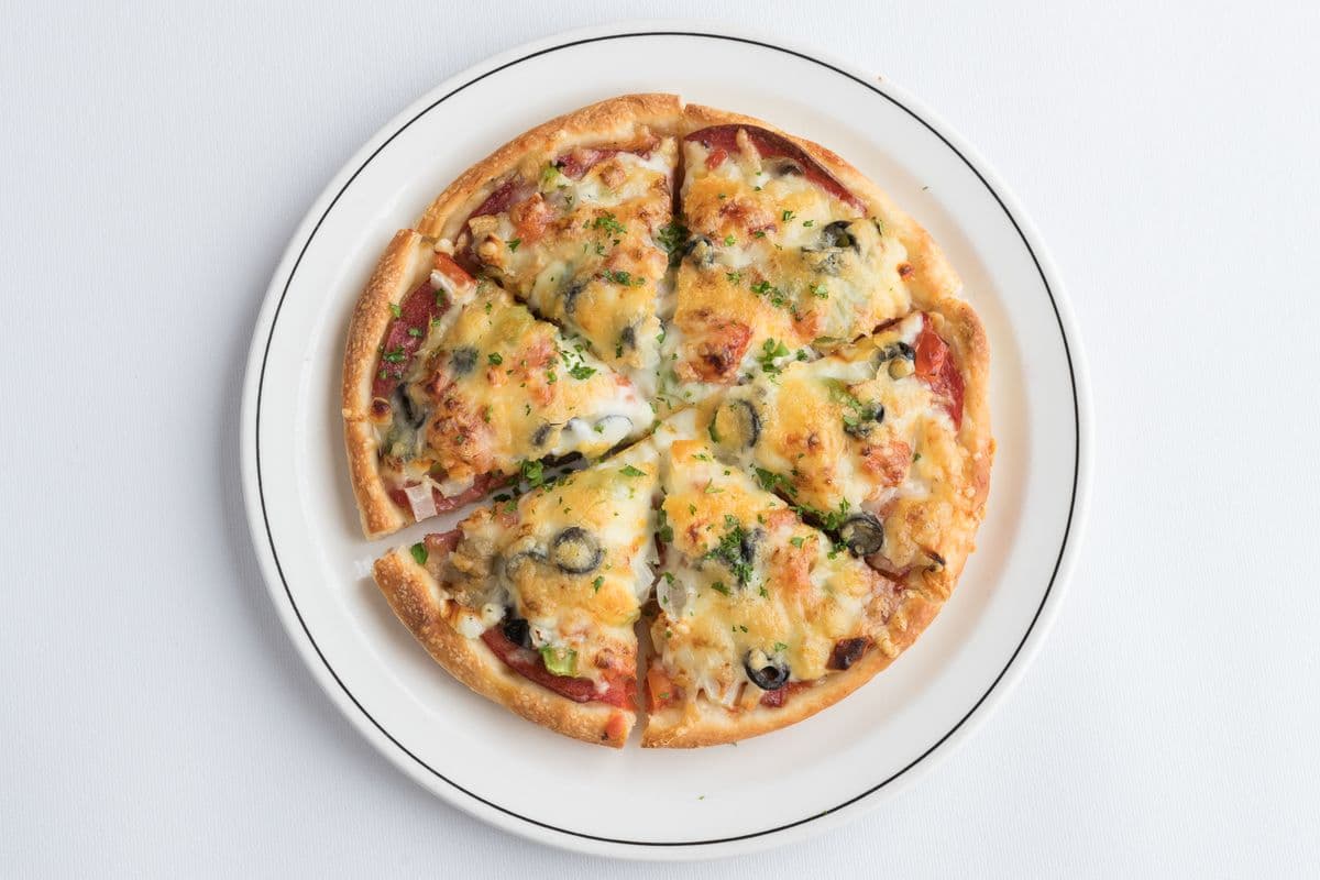 15. 8" Small Gustos' Special Pizza