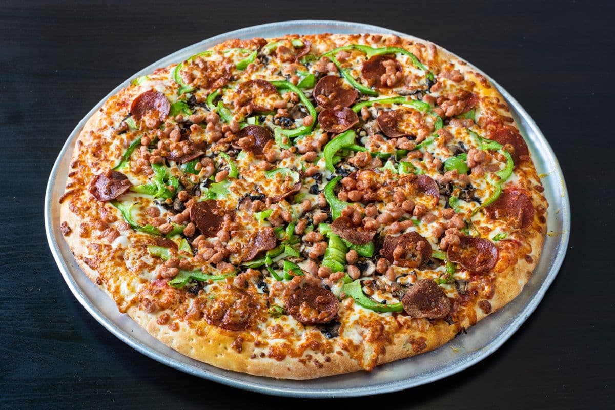 12" Medium Canadian Pizza
