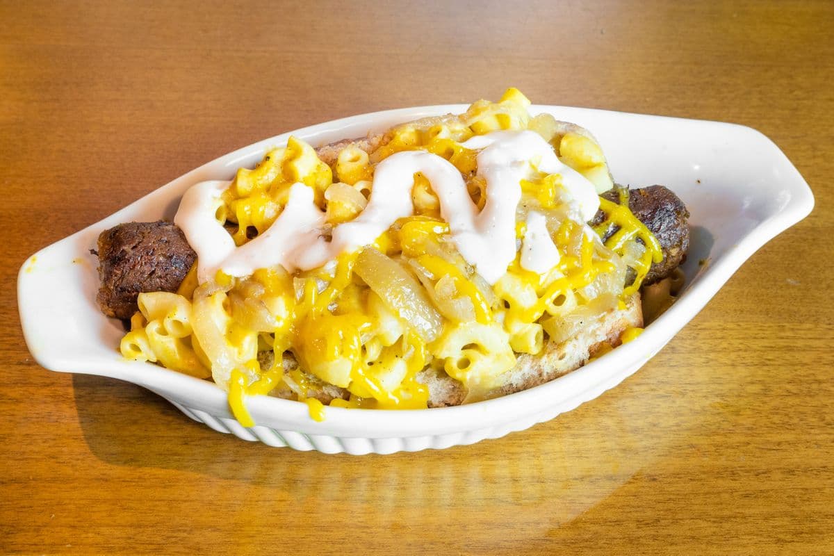2. Mac and Cheeze Sausage Bun