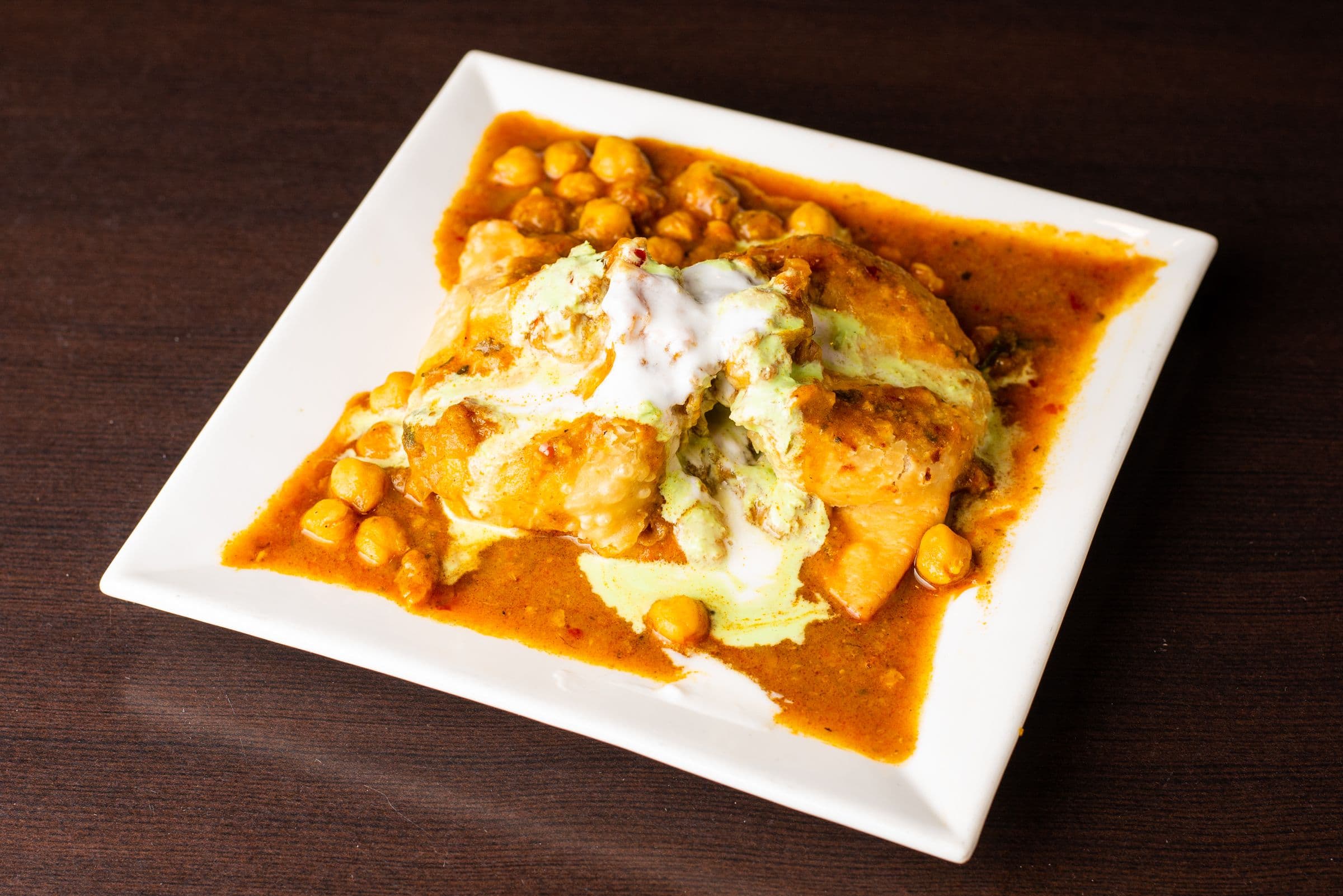 Vegetarian Samosa Plate (2 pcs)