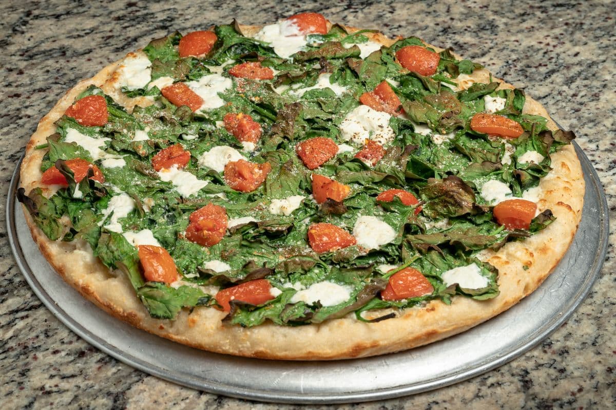 Large Spinotta Pizza