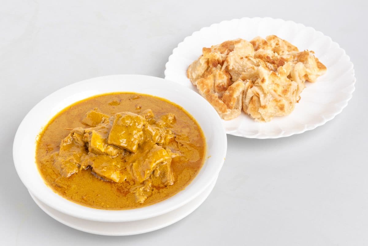 106. Beef Brisket with Curry and Roti