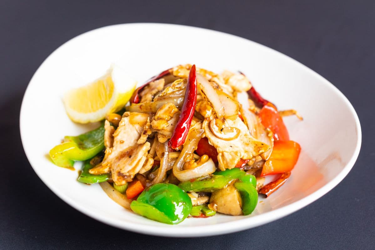 Cashew Nut Chicken - Gai Phad Med Ma-Muang