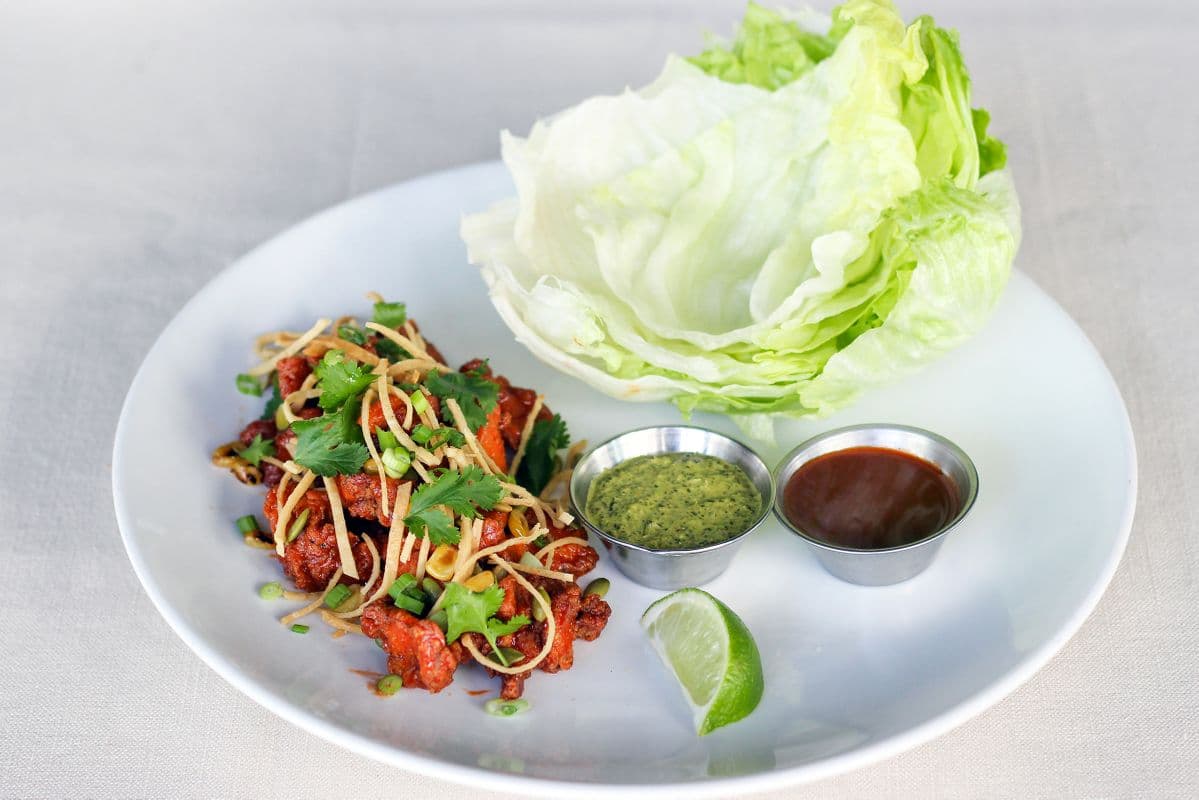 Crispy Chicken Lettuce Wraps