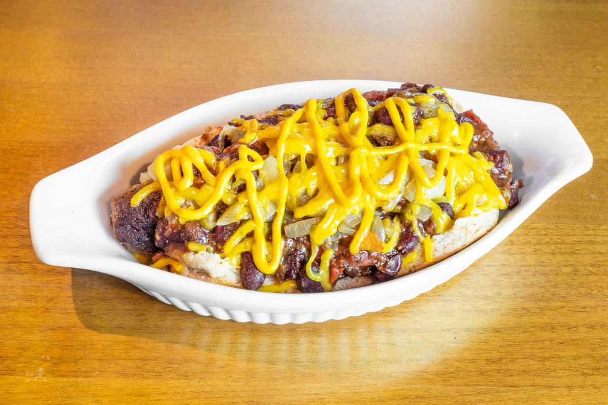 4. Chicago Chilli Planet Dog
