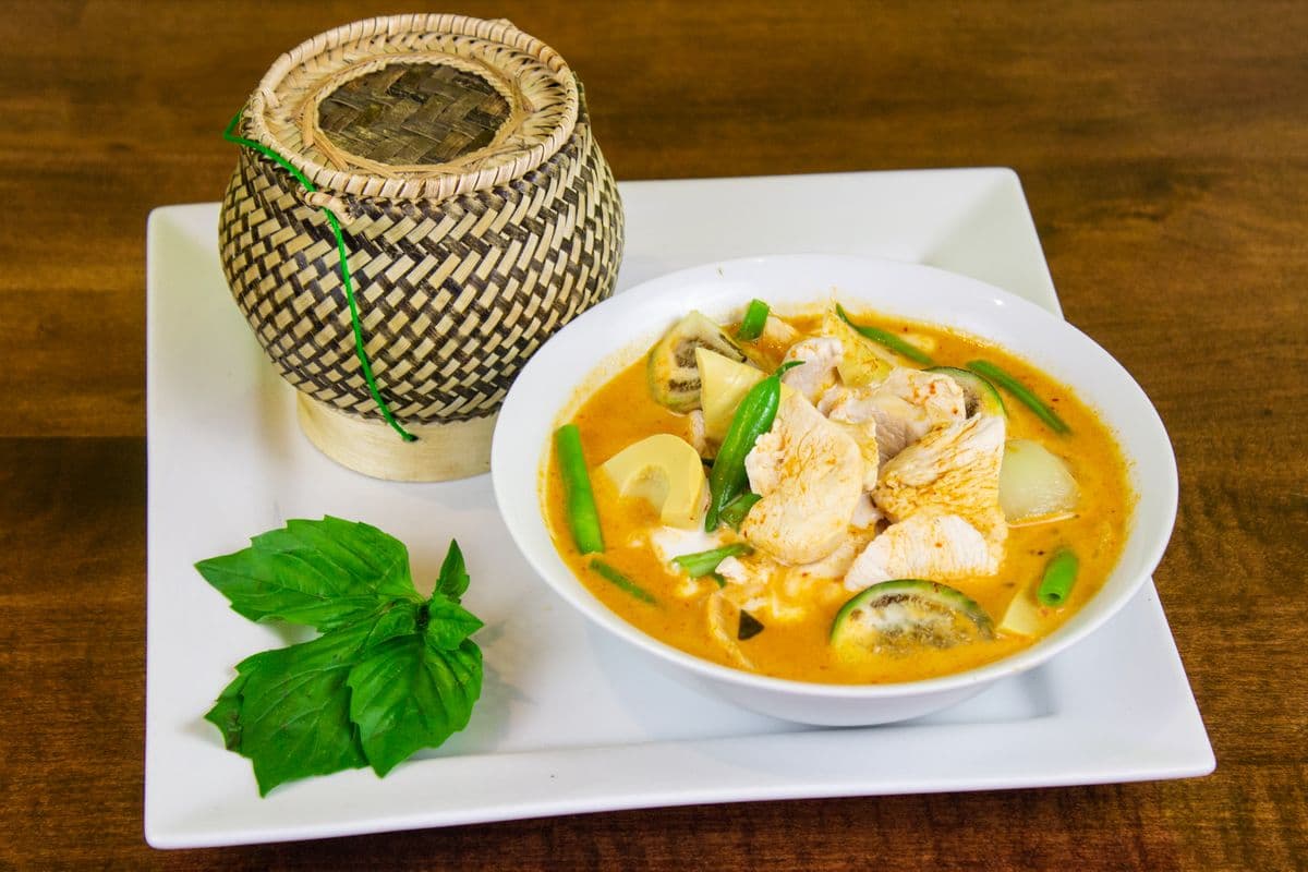 Red Curry - Geng Deng
