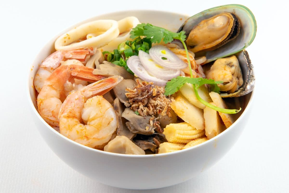 Seafood Ton Yum Kung Noodle Soup