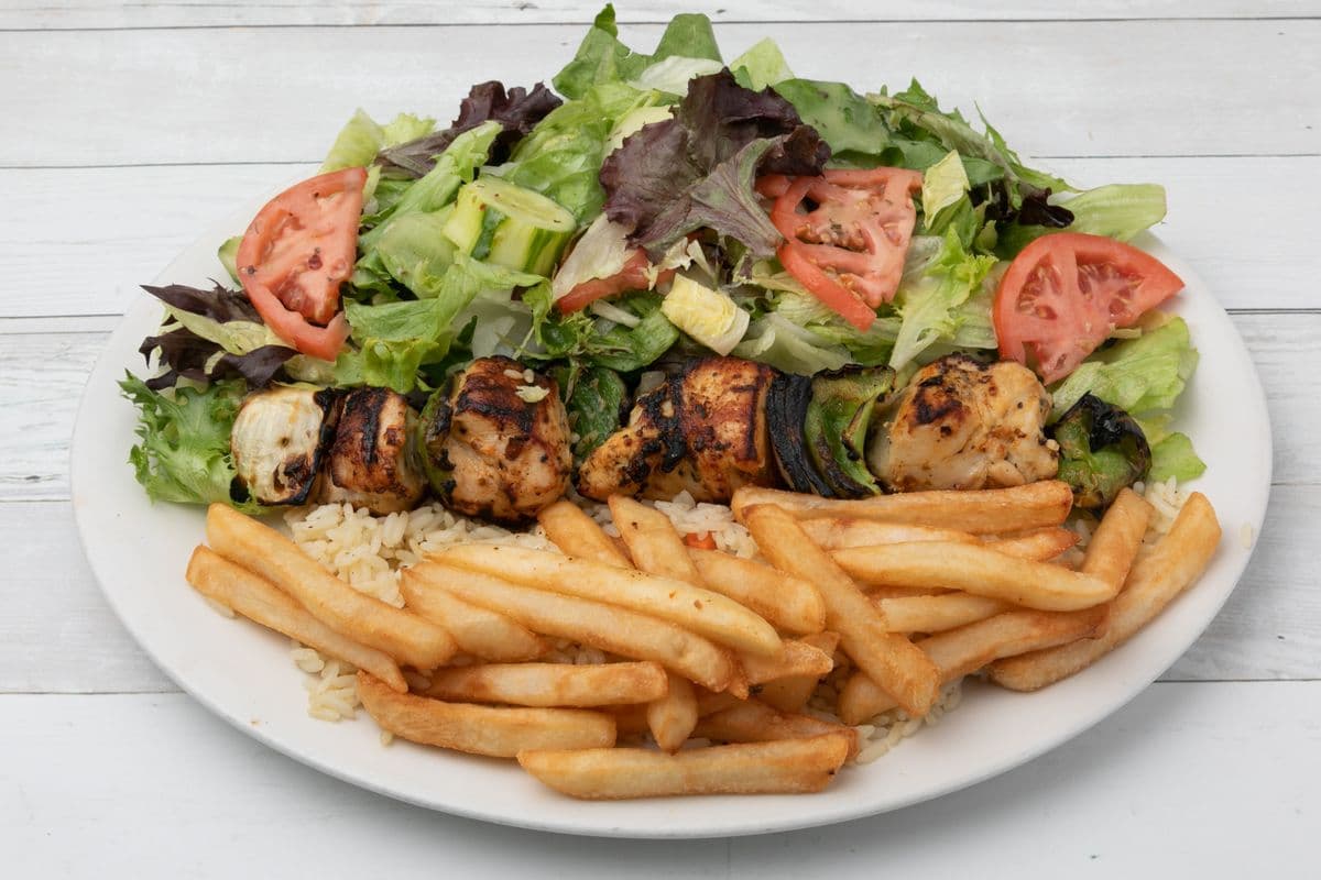Brochette de poulet grillee / Chicken Skewer