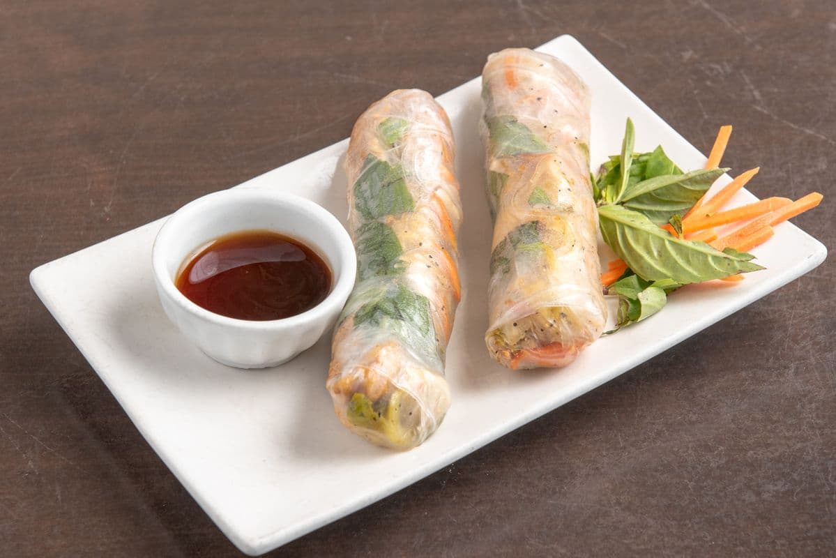 1. Summer Rolls (2 pcs)