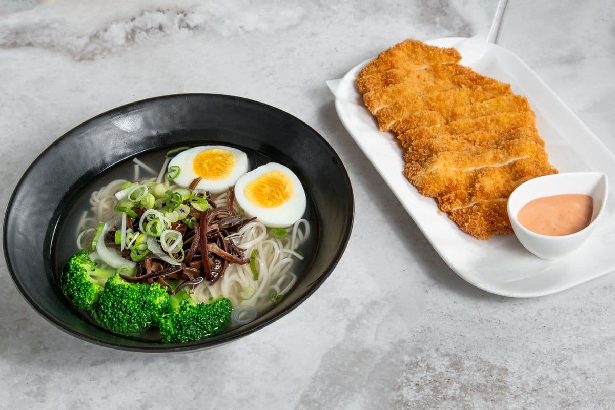 L1. Ramen avec poitrine de poulet tempura / Ramen with Tempura Chicken Breast