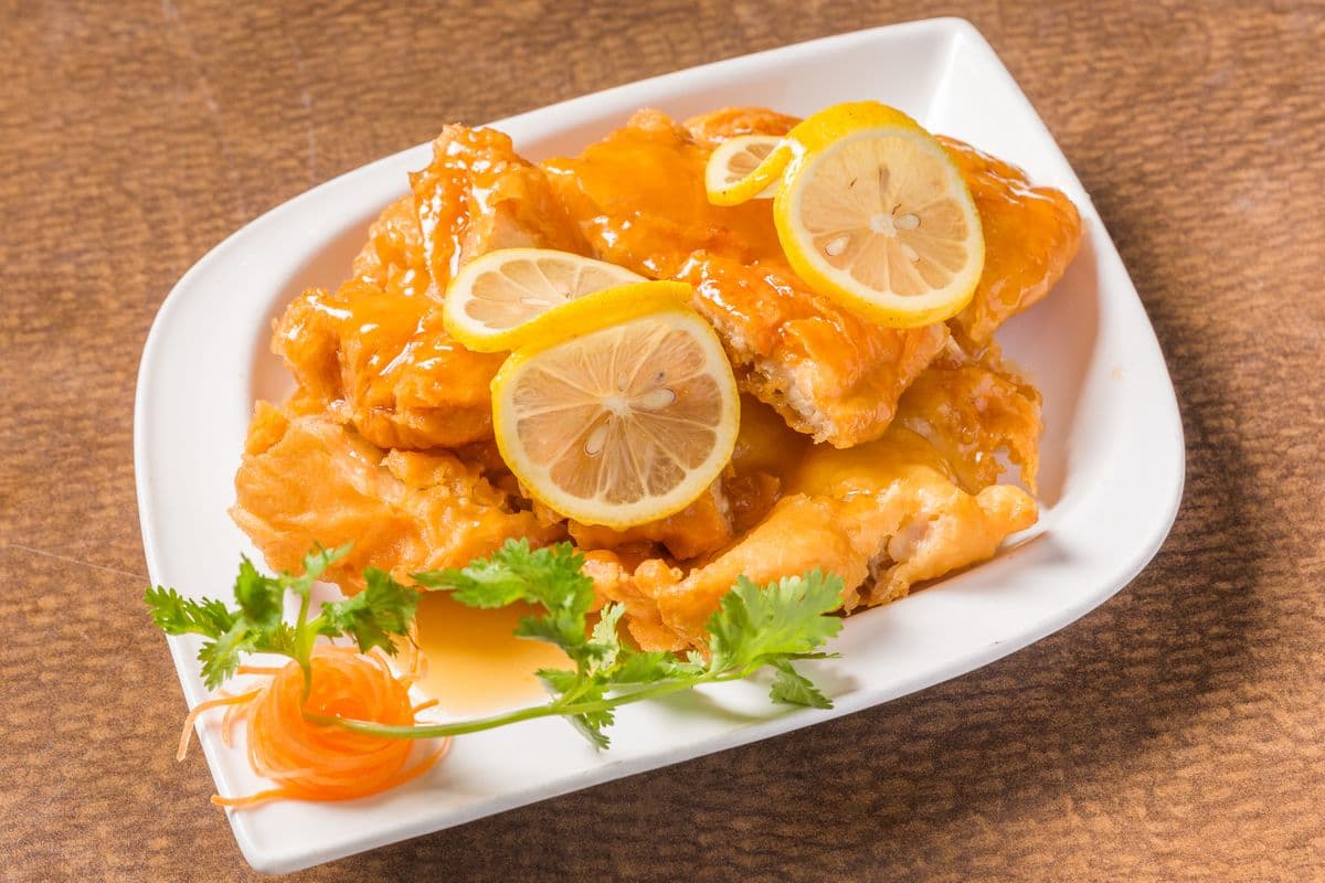 120. Chicken with Lemon Sauce