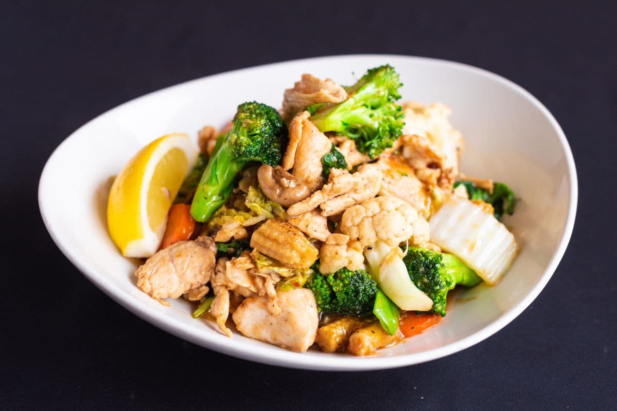 Chicken with Green Vegetables