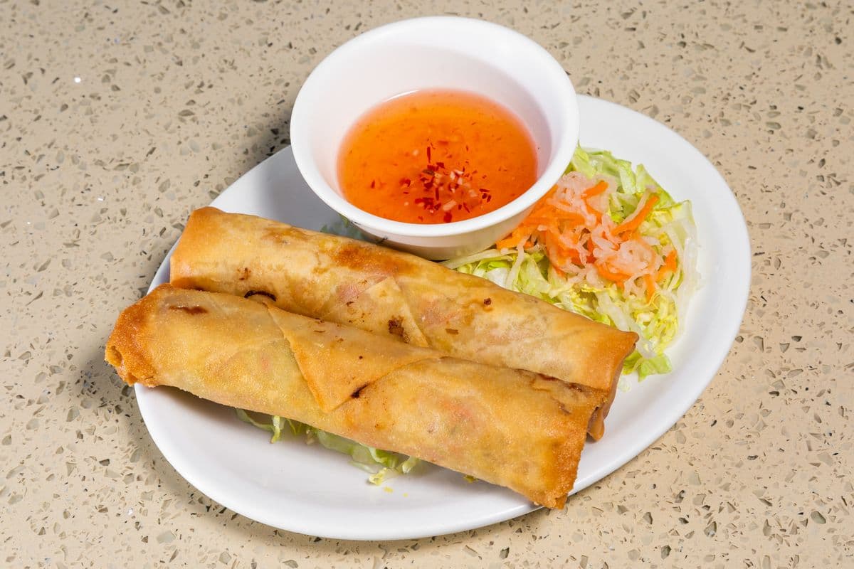 1. Thai Vegetable Spring Rolls - Cha Goi Thai Lan (2 pcs)