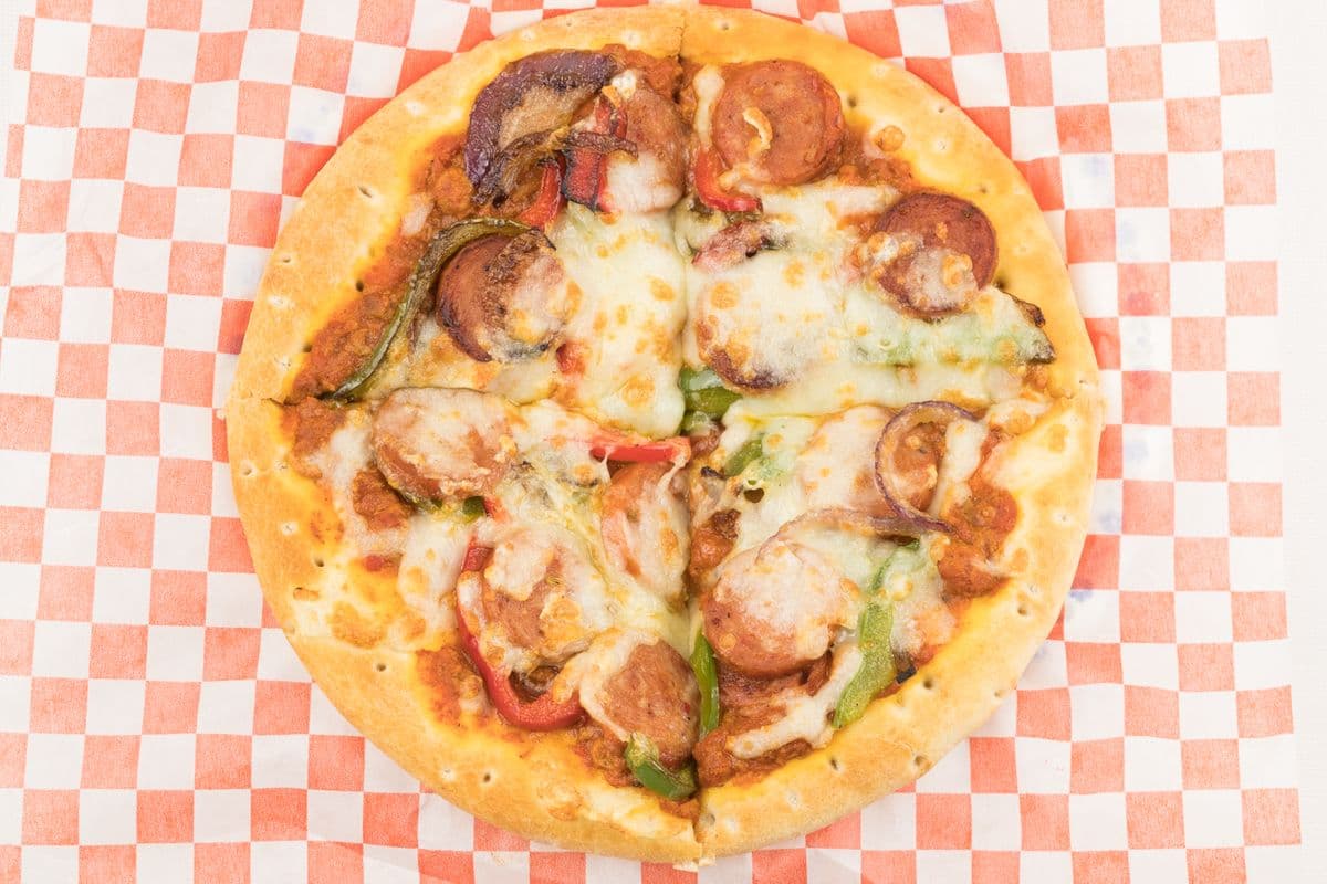 Regular Traditional Pizza