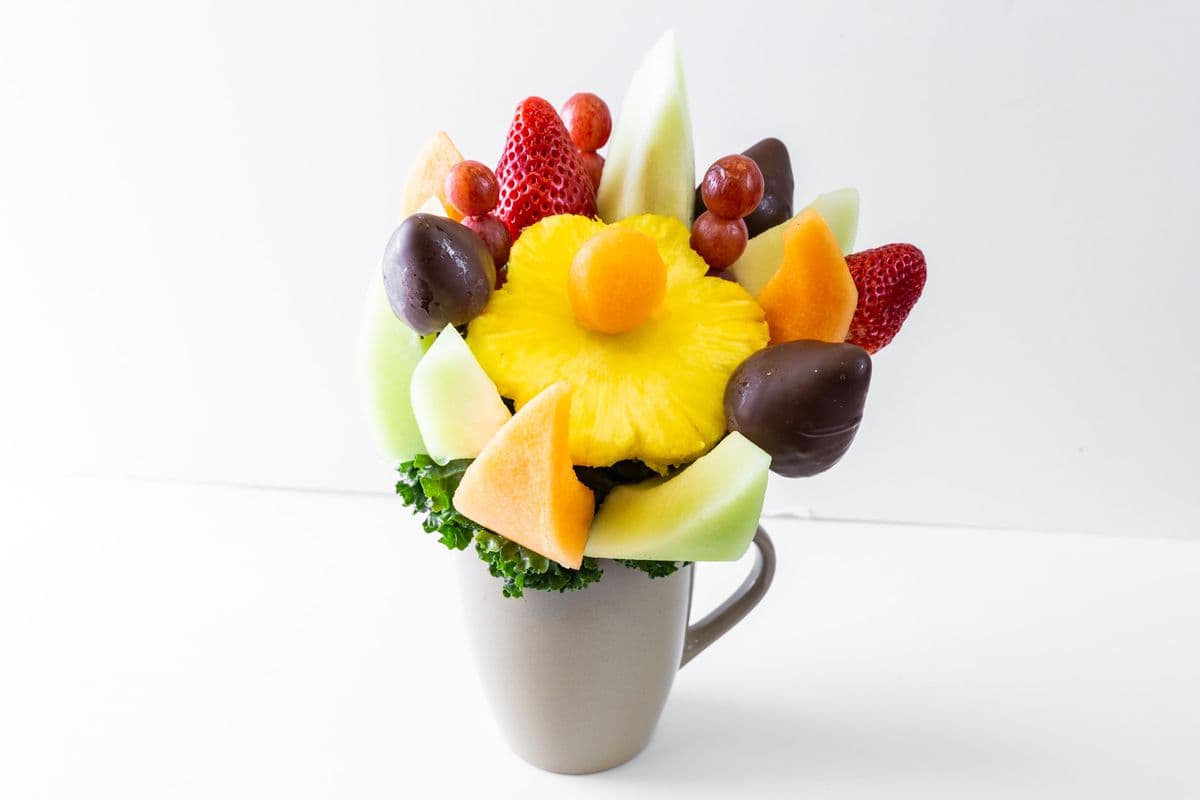 Fruitful Daisy Bouquet