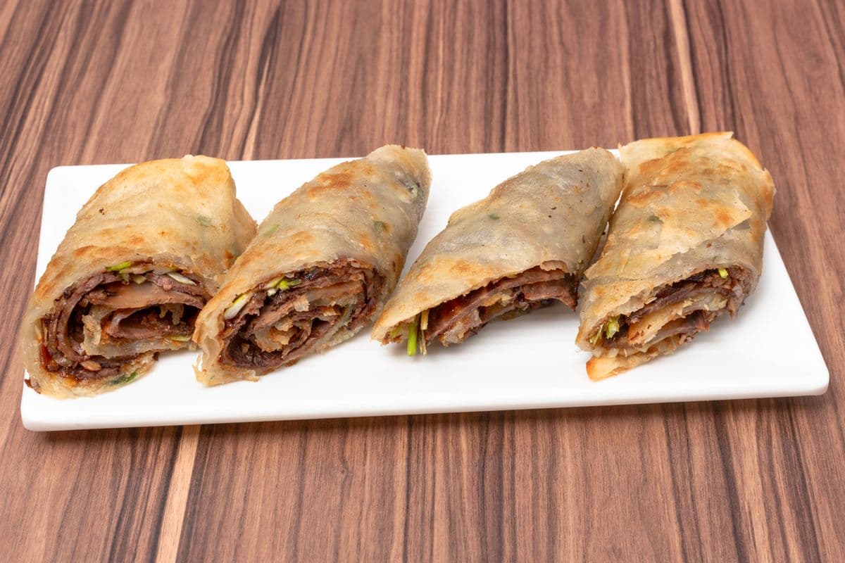 F12. Scallion Pancake Beef Roll