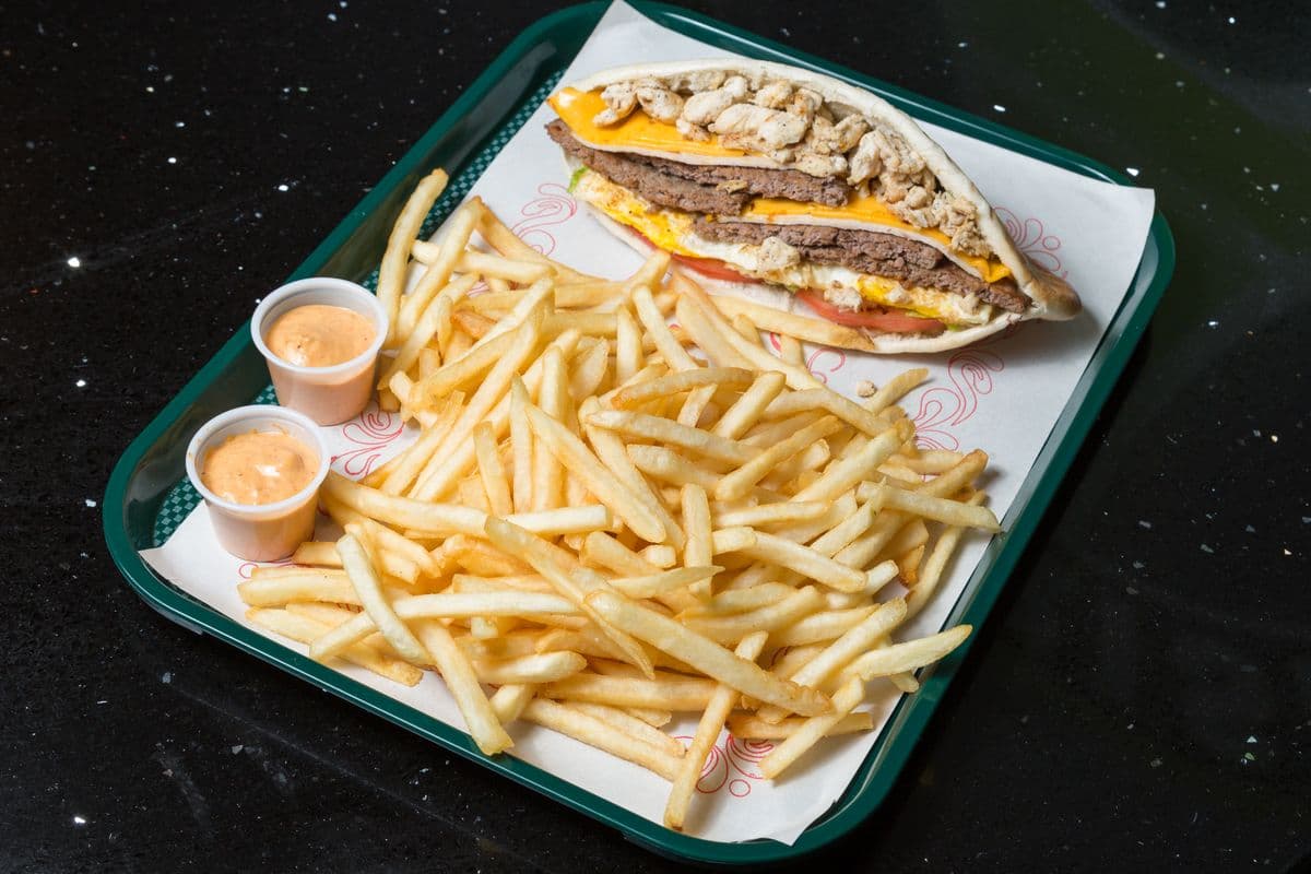 9. Sandwich La Tour Eiffel / La Tour Eiffel Sandwich