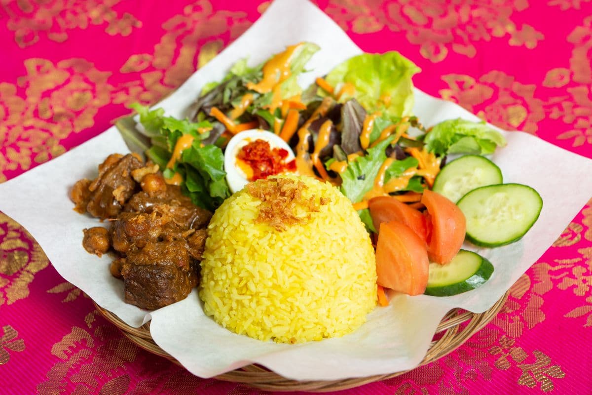 1. Beef Curry - Rendang