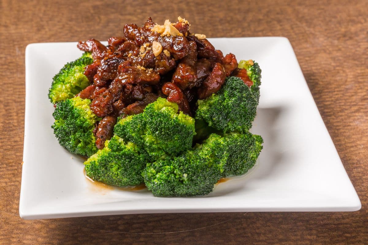 86. Beef Tender with Maggi/Honey Black Pepper/ Garlic/Sweet and Sour Sauce
