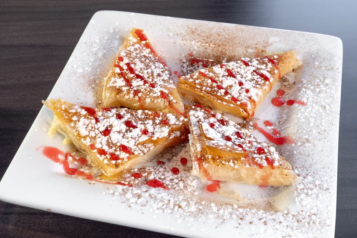 Bougatsa