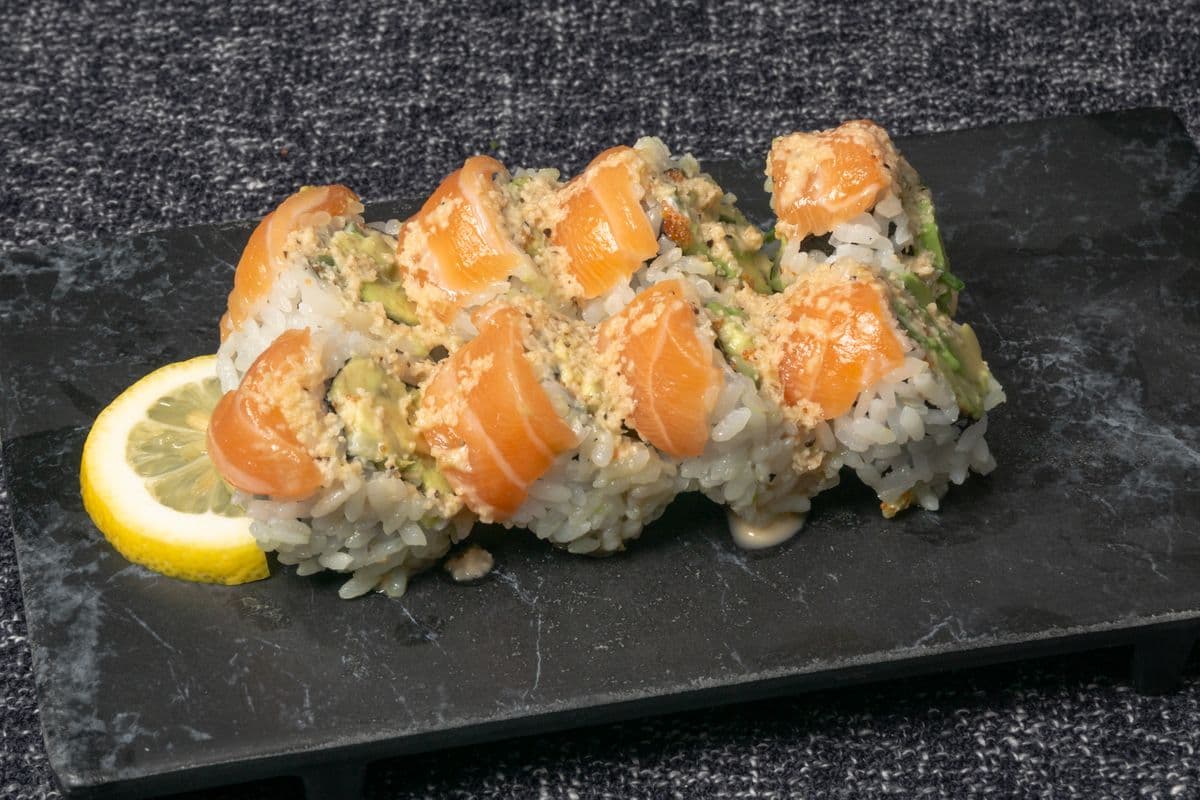 Alaska Roll (8 pcs)