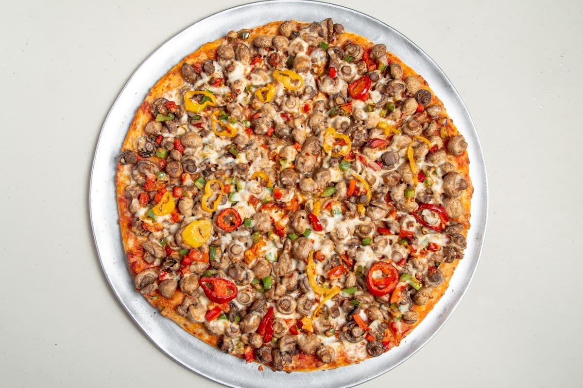 16" Extra Large Spicy Mushroom Pizza