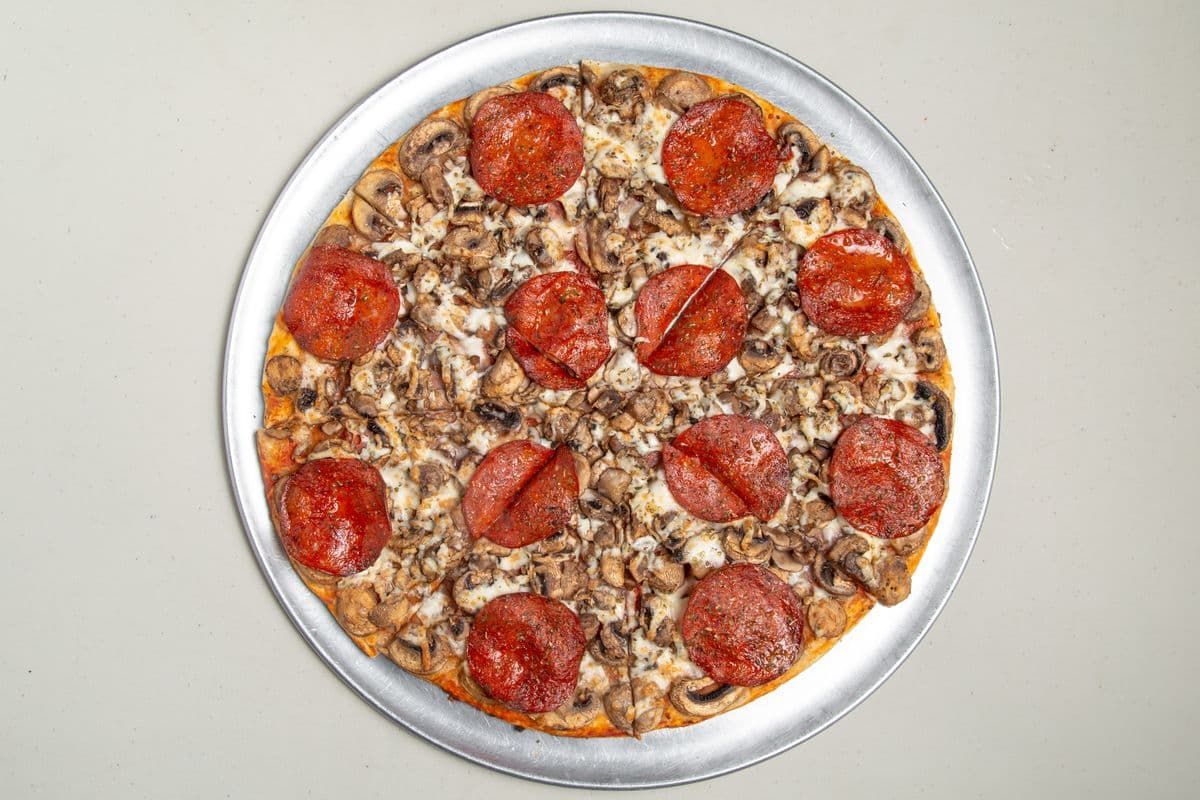 16" Extra Large Capocollo Pizza