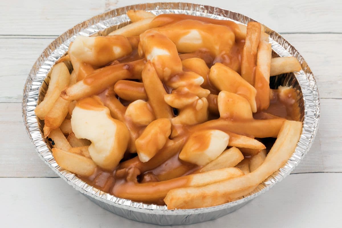 Poutine Régulière. (Sauce à part ou sur la patate) / Putin regular (sauce apart or on the potato)