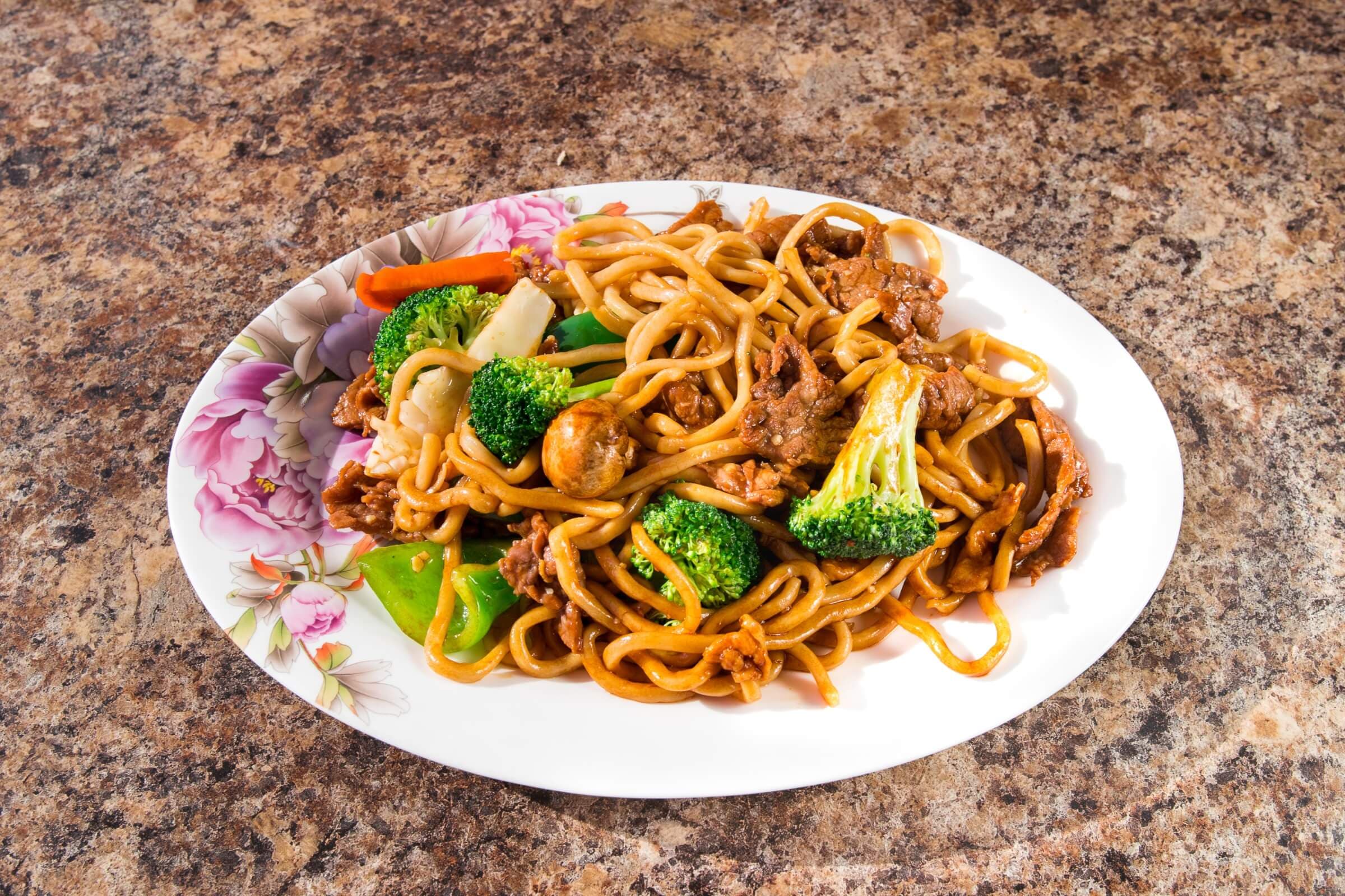 75. Beef Fried Shanghai Noodles