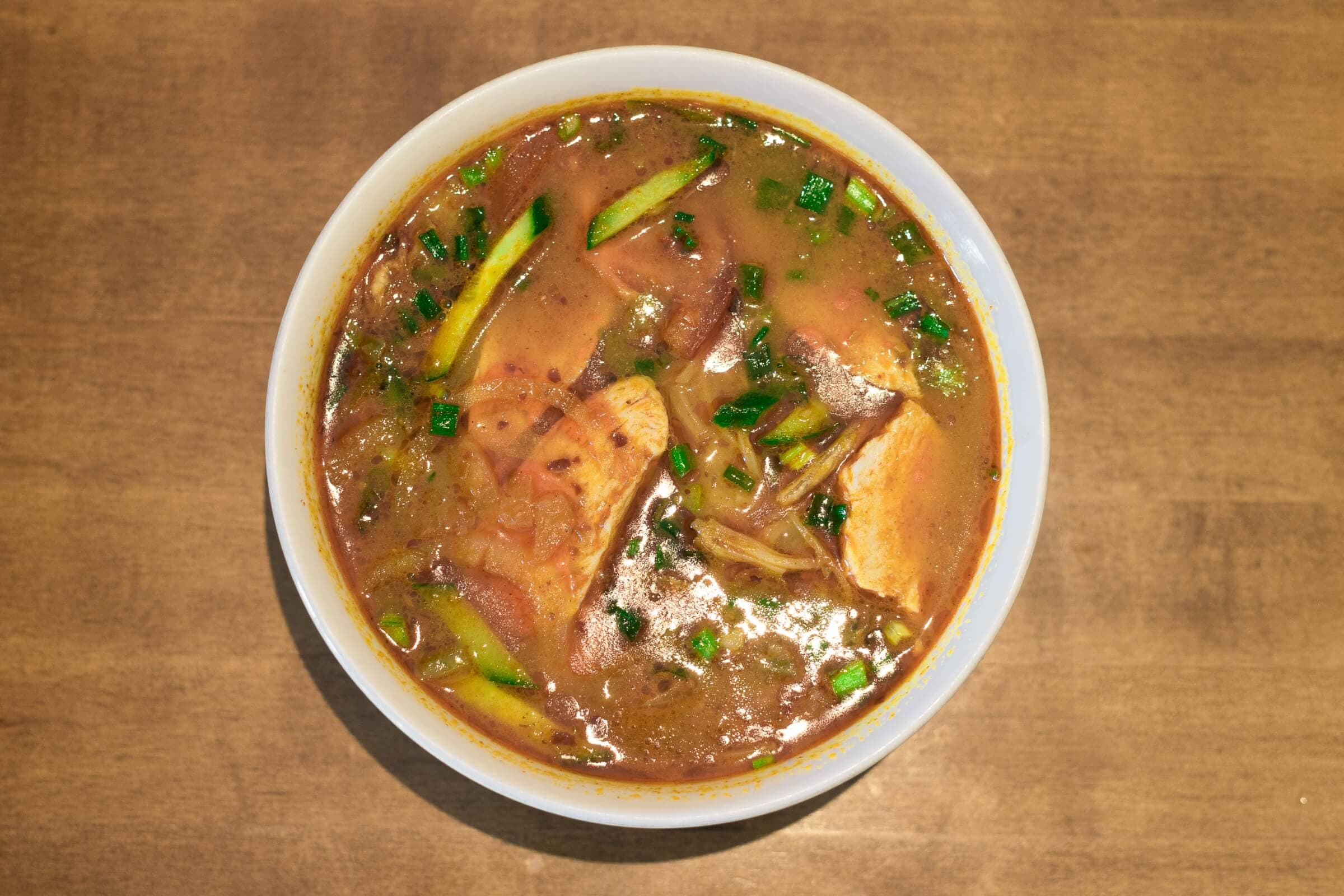 53. Sliced Chicken in Sate Rice Noodles Soup